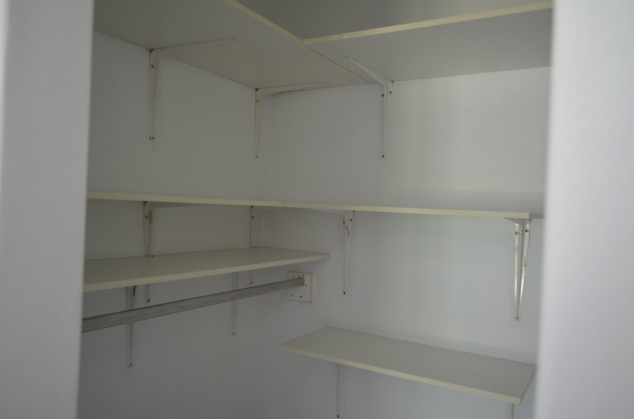 To Let 1 Bedroom Property for Rent in Bodorp Western Cape